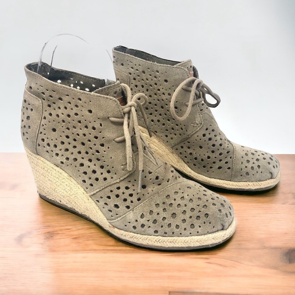 TOMS Perforated Tan Suede Espadrille Desert Boots